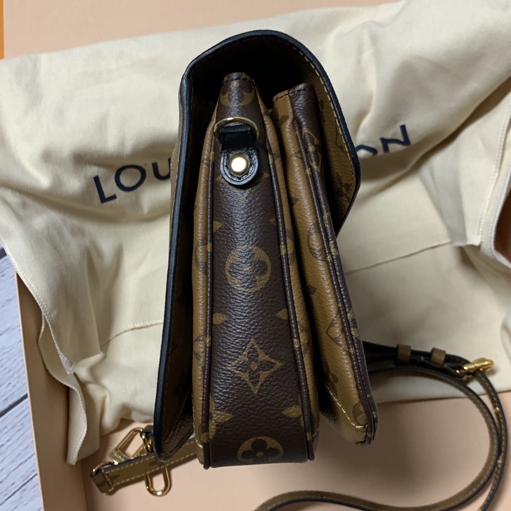 Louis Vuitton Brown Pochette Metis Reverse Monogram Canvas Crossbody Bag - Picture 7 of 16